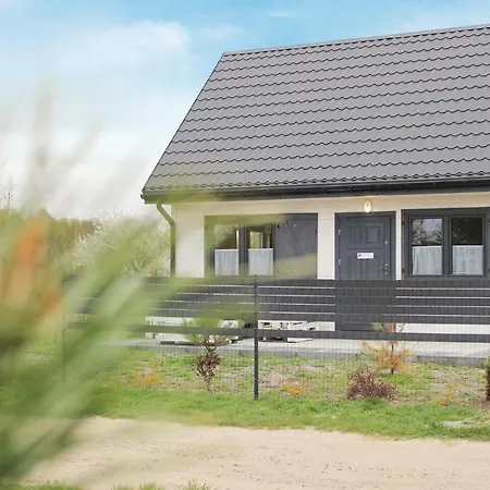 別荘 Two-bedroom Holiday In コウチェボ