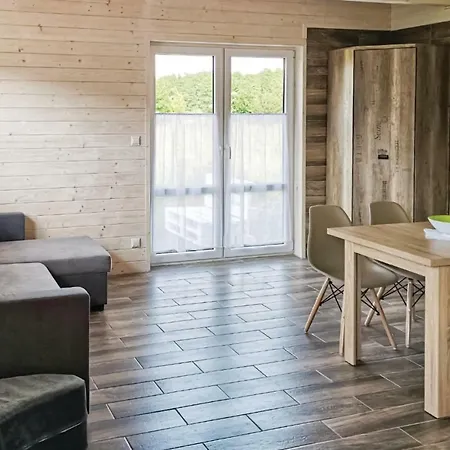 Two-bedroom Holiday In コウチェボ