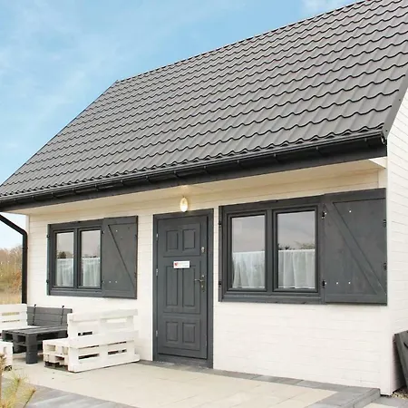別荘 Two-bedroom Holiday In コウチェボ